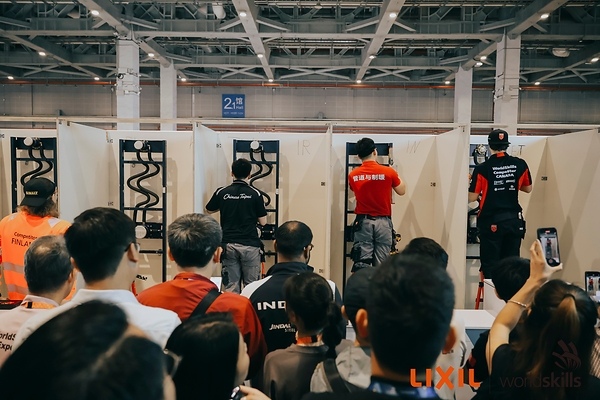 骊住携旗下品牌德国高仪赞助本届"管道与制暖"项目竞赛，提供先进的产品及配套设备
